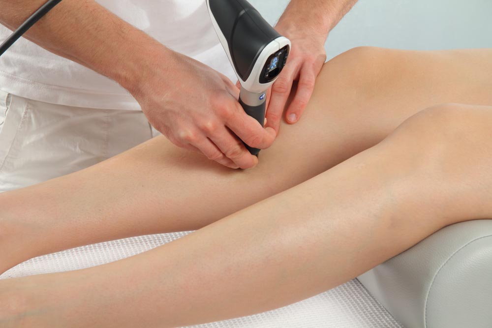 Stoßwellentherapie am Knie in Remscheid